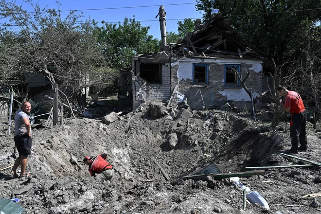 Prebivalci Kramatorska se pripravljao na nov val ruskih napadov.Foto Genya Savilov/AFP
