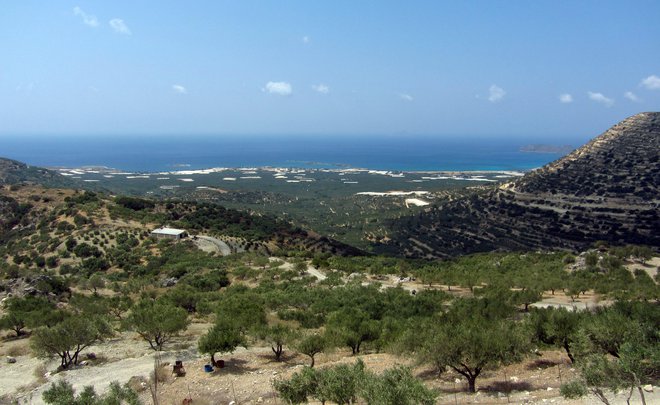 Kreta, gorski otok, izpolnjen z dolinami, po katerih neprestano odmevajo vetrovi. FOTO: Blaž Samec/Delo
