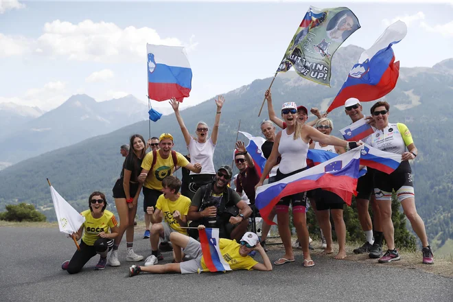 Slovenski navijači so ostali dolgih obrazov. FOTO. Leon Vidic/Delo
