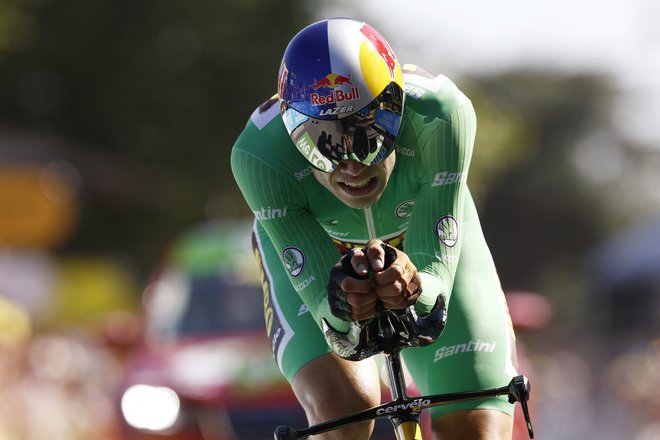 Wout Van Aert je osvojil zeleno majico za najboljšega šprinterja. FOTO: Gonzalo Fuentes/Reuters
