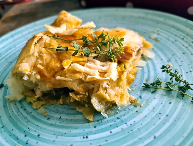 Recette d'été : Tarte au poulet.  PHOTO : Tanja Drinovec