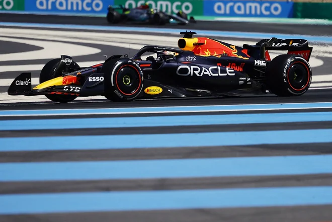 Max Verstappen drvi k drugemu naslovu svetovega prvaka. FOTO:&nbsp;Sarah Meyssonnier/Reuters
