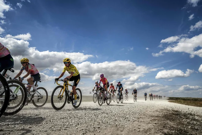 Ženski Tour se je končno zgodil. FOTO:&nbsp;Jeff Pachoud Afp
