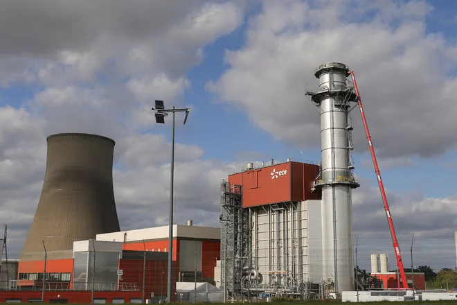 Plin je tudi pri nas mišljen kot rezerva v scenariju z jedrsko energijo in obnovljivimi viri energije. FOTO: Pascal Rossignol/Reuters
