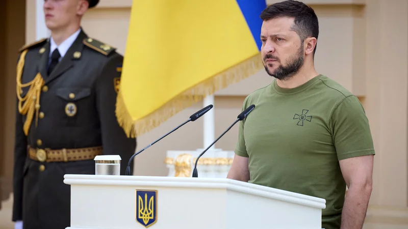 Fotografija: »Črnomorska regija ne more biti varna, dokler je Krim okupiran,« je v nočnem nagovoru opozoril ukrajinski predsednik. FOTO: Str/AFP