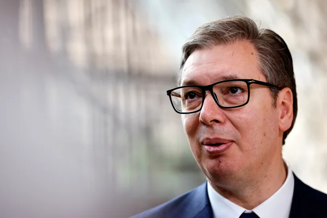 Vsaka mina, vsaka granata, vsaka bomba, vsaka raketa ima danes deset kupcev, je nad povpraševanjem po srbskem orožju navdušen predsednik Aleksandar Vučić. Foto Johanna Geron/Reuters