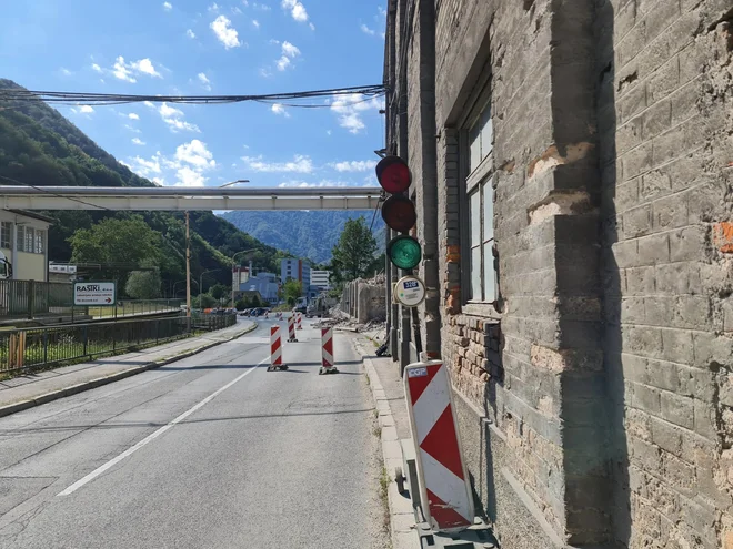 Zadnja bo padla industirjska trgovina TKI. FOTO: Občina Hrastnik
