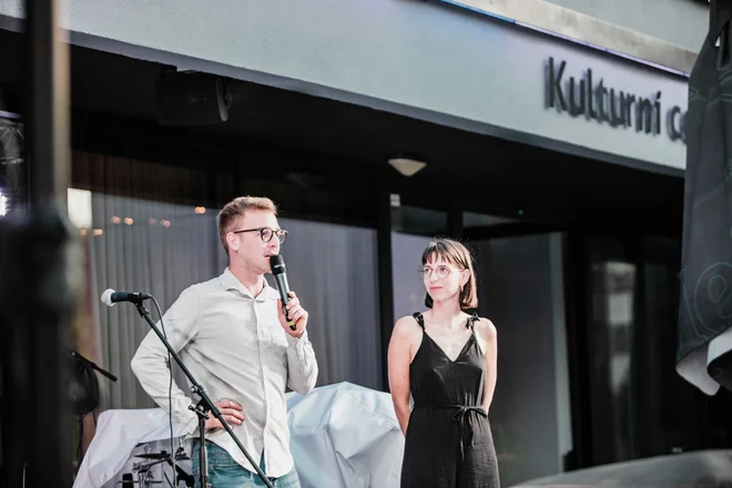 Umetniški vodji delavnice in festivala Jazzinty Domen Bohte in Ana Čop. FOTO: Davorin Pavlenič
