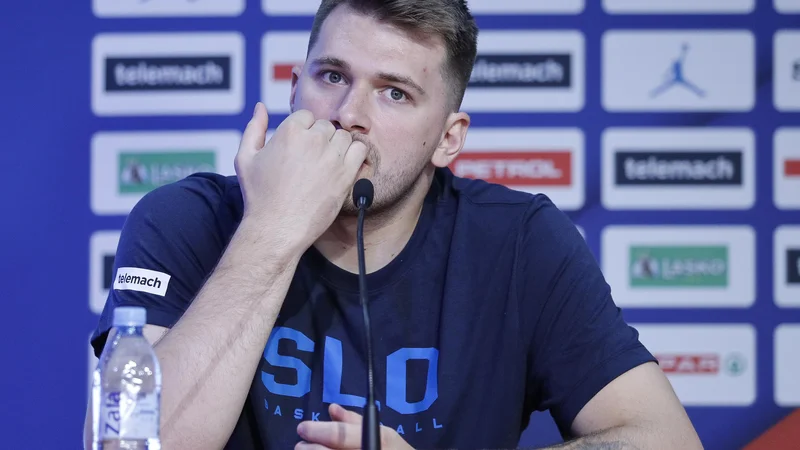 Fotografija: Luka Dončić bo za uvod odpotoval v Arizono. FOTO: Jože Suhadolnik/Delo
