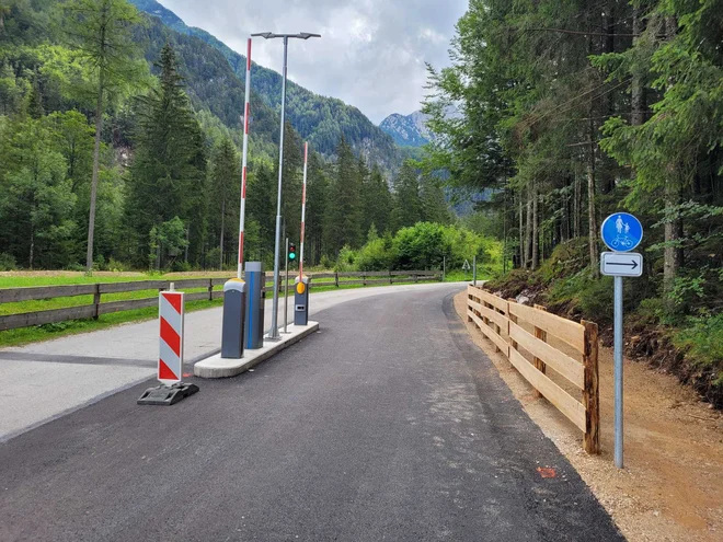 Pri lovskem domu Pod Turni je zdaj&nbsp;zapornica. FOTO:&nbsp;Arhiv Občine Jezersko&nbsp;

