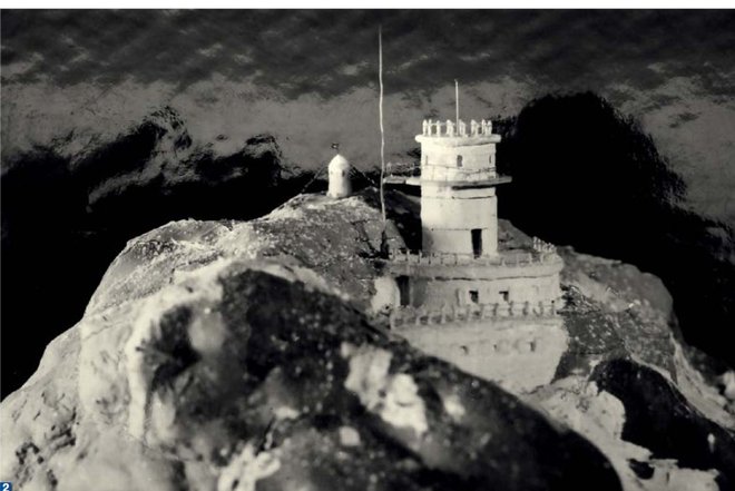 Na Triglavu so načrtovali tudi observatorij. FOTO: arhiv Agencije RS za okolje
