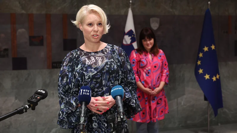 Fotografija: Zaradi dosedanjega ravnanja opozicije predsednica državnega zbora Urška Klakočar Zupančič ob sprejemanju zakonskih predlogov v tem sklicu ne pričakuje ne soglasja ne kakšne drugačne konstruktivnosti opozicije. FOTO: Črt Piksi