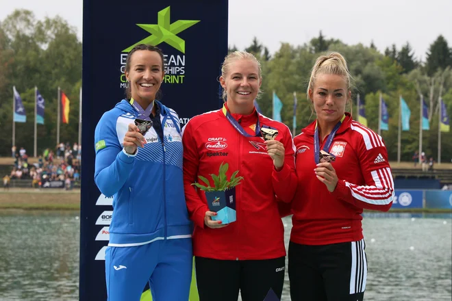 Podprvakinja Anja Osterman, zlata Emma Jørgensen iz Danske in bronasta Poljakinja Marta Walczykiewicz. FOTO: Nina Jelenc/KZS
