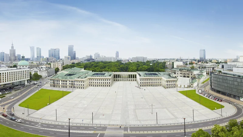 Fotografija: V rekonstruirani palači bo sedež Mazovijskega vojvodstva in senata, del prostorov pa bo namenjen kulturni in izobraževalni dejavnosti.
FOTO: Promocijsko gradivo