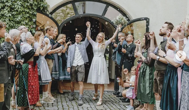 Stefan Kraft se je v nedeljo poročil s svojo veliko ljubeznijo Mariso. FOTO: Instagram S. K.
