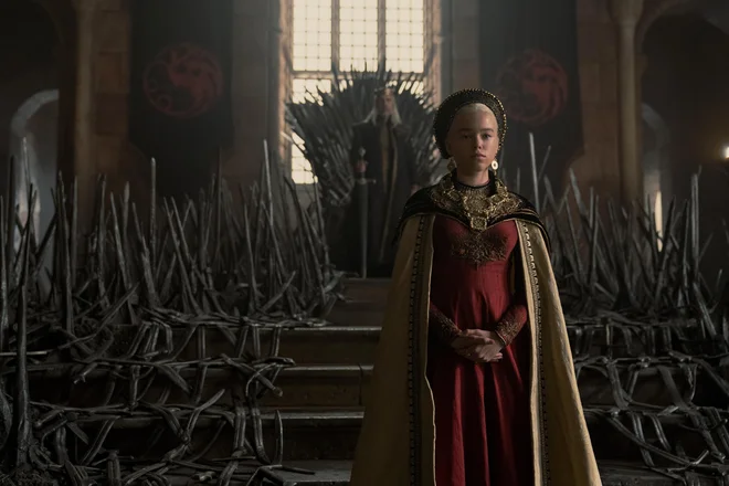 Princesa&nbsp;Rhaenyra je ena od pretendentk za prestol. A le zato, ker nima brata. Vsaj ne še. Foto HBO
