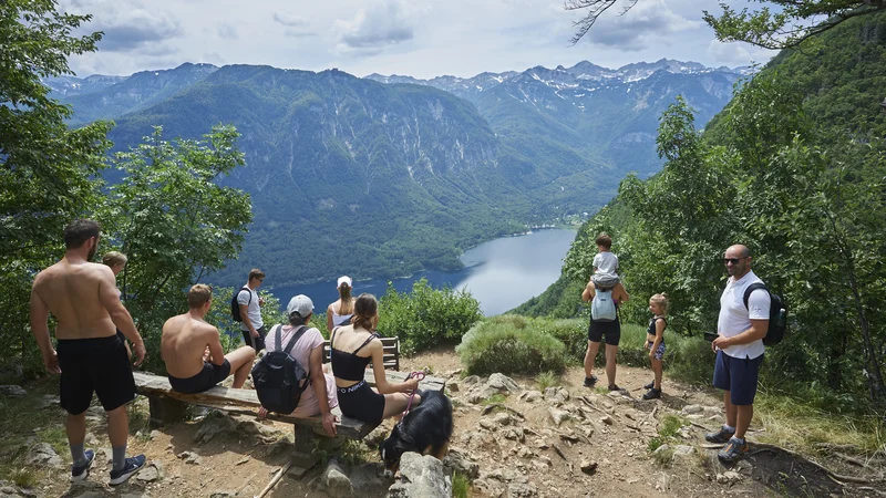 Fotografija: Julija so turisti 40 odstotkov prenočitev opravili v gorskih občinah. Foto Primož Zrnec