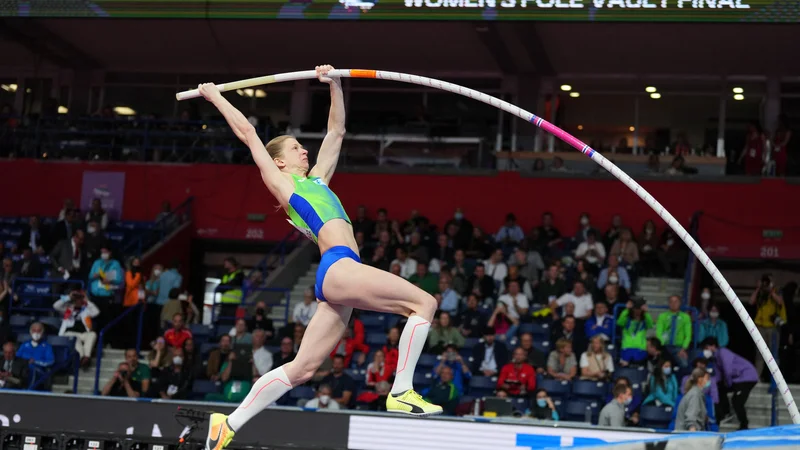 Fotografija: Tina Šutej v akciji. FOTO: Aleksandra Szmigiel/Reuters