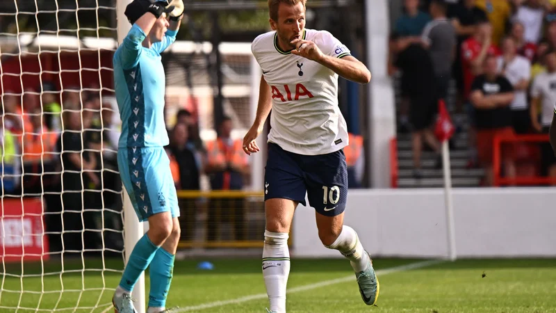 Fotografija: Harry Kane proslavlja po drugem golu v mreži Nottingham Foresta. FOTO: Oli Scarff/AFP