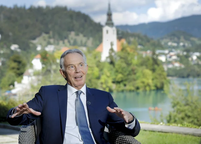 Tony Blair je bil eden najodmevnejših gostov letošnjega Blejskega strateškega foruma, ki se je končal danes. Foto: Jože Suhadolnik/Delo
