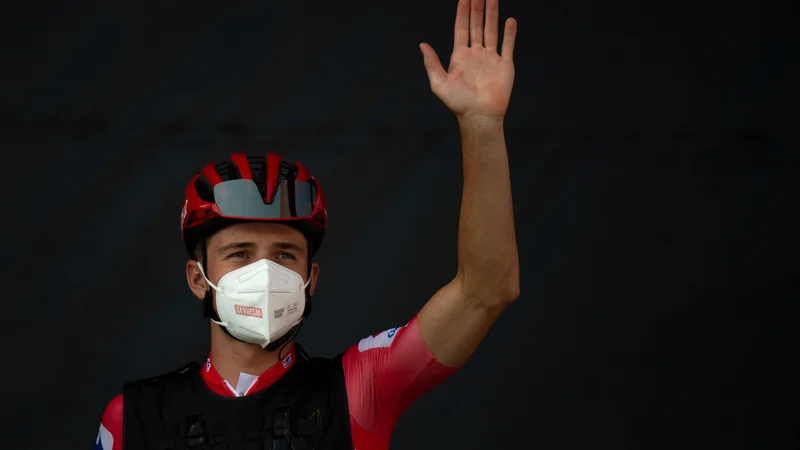 Fotografija: Remco Evenepoel ostaja v rdečem. FOTO: Jorge Guerrero/AFP