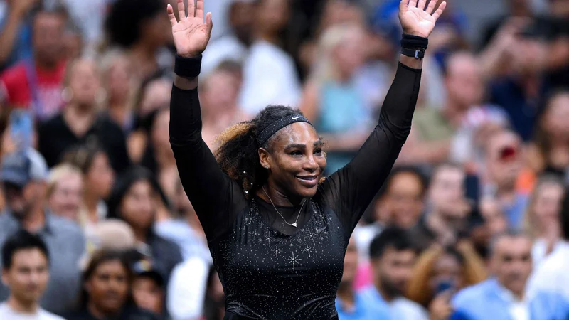 Fotografija: Bi se lahko zgodilo? Serena Williams proslavlja po zmagi v 2. kolu OP ZDA nad drugo nosilko Anett Kontaveit. FOTO: Angela Weiss/AFP