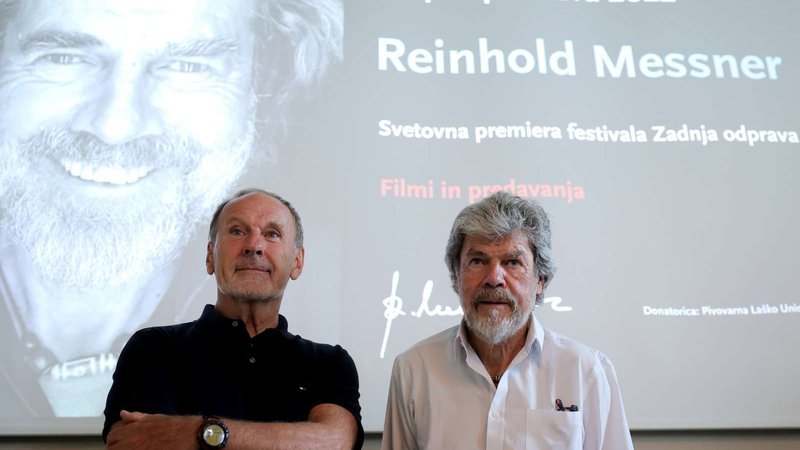 Fotografija: Viki Grošelj in Reinhold Messner, prijateljstvo, dolgo pol stoletja. FOTO: Danijel Novakovič/STA
