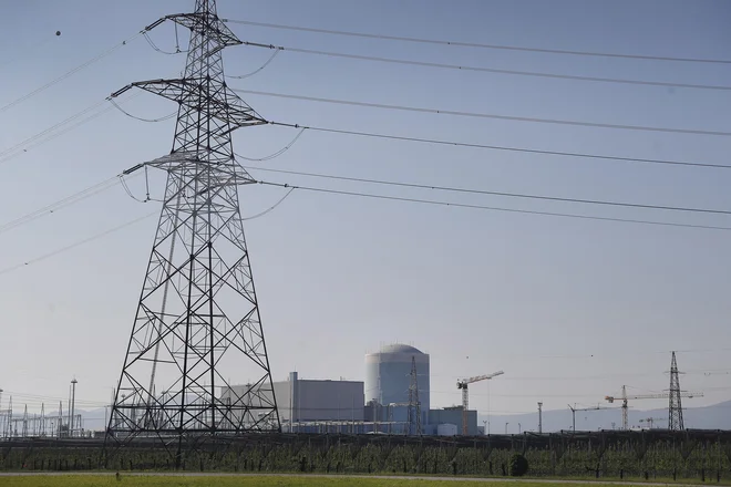 Zanesljiva preskrba z energijo po dostopni ceni je ključen temelj nemotenega in razvojno naravnanega delovanja družbe in njenega gospodarstva. FOTO: Leon Vidic/Delo

