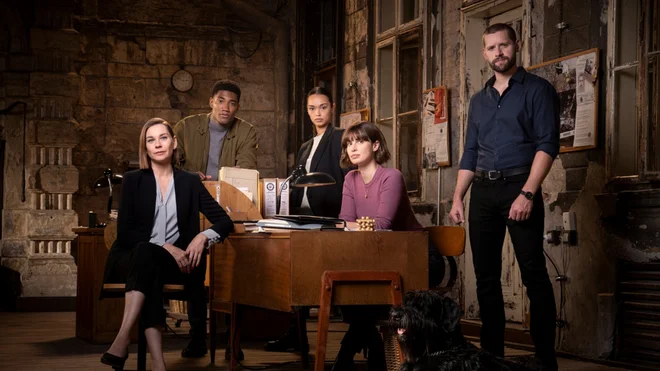 FBI: Mednarodni primeri Foto Fox
