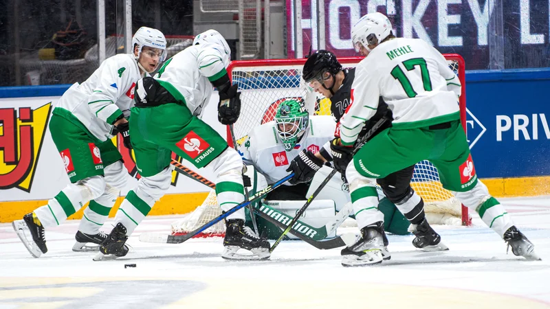 Fotografija: Hokejisti SŽ Olimpije so nudili dostojen odpor igralcem moštva TPS v Turkuju. FOTO: Domen Jančič/HK SŽ Olimpija