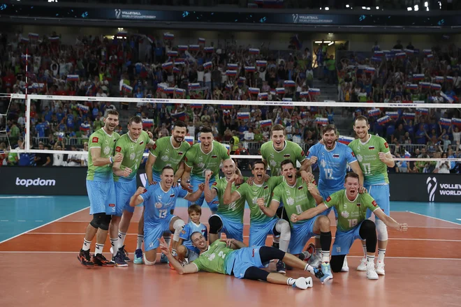 Slovenski odbojkarji so izločili Nemčijo, v sredo se bodo potegovali za uvrstitev v polfinale svetovnega prvenstva. FOTO: Leon Vidic