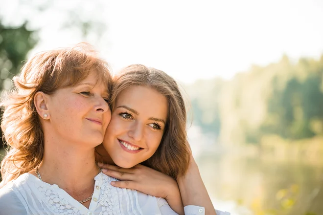 Najpomembnejše je, da ohran­jata dober stik. Foto: Shutterstock
