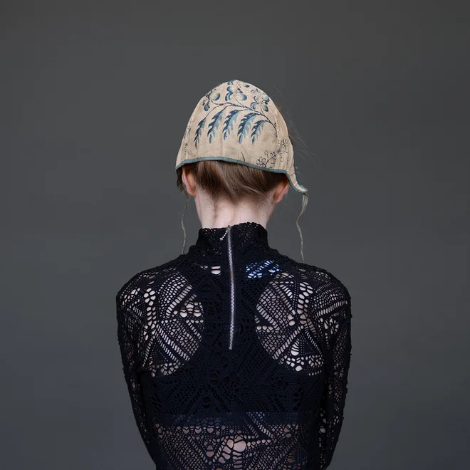 Trine Søndergaard: Hovedtøj 6, 2019 FOTO: Trine Søndergaard
