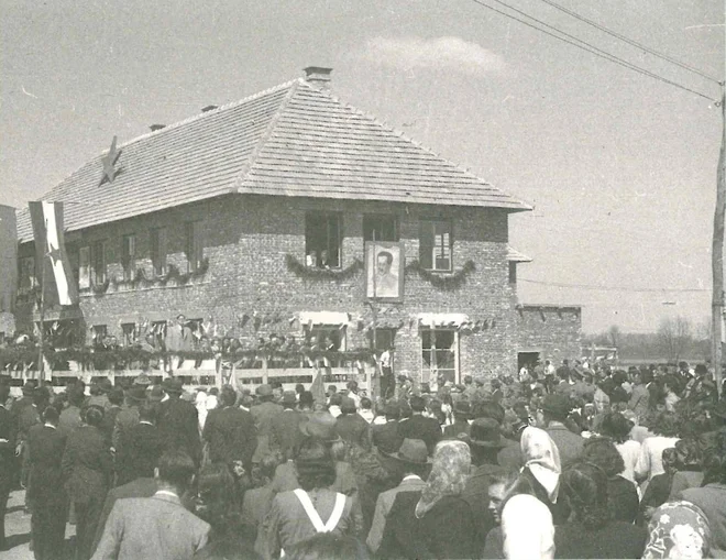Slavnostno odprtje na Cvenu FOTO: iz knjige Skupno v skupnosti

