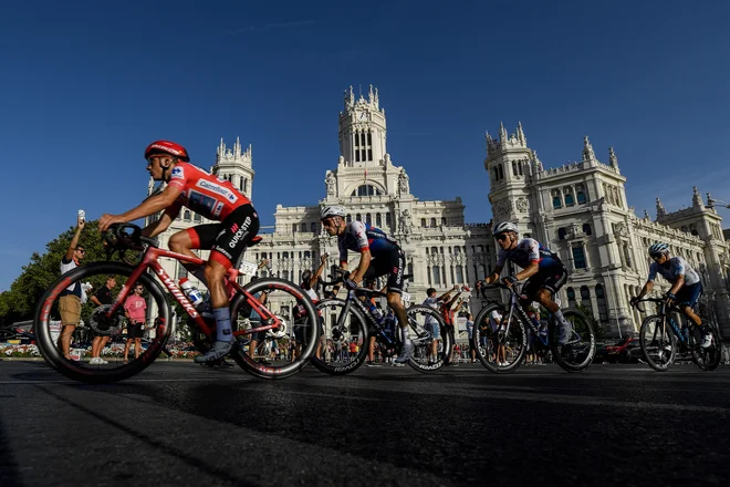 Remco Evenepoel, zmagovalec 77. dirke po Španiji. FOTO: Oscar Del Pozo Afp
