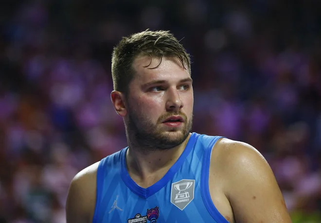 Luka Dončić premore na družbenih omrežjih ogromno sledilcev. FOTO: Thilo Schmuelgen/Reuters

