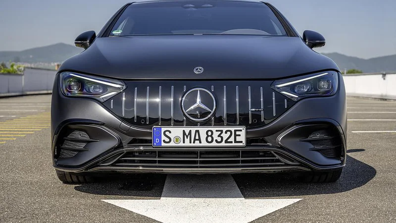 &raquo;Naš cilj je in že v preteklosti je vedno bil - oblikovati in izdelati najbolj poželjive avtomobile.&laquo; FOTO: Mercedes-Benz AG
