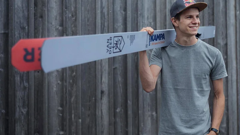 Andreas Wellinger ne skriva navdušenja nad smučmi Van Deer-Red Bull Sports. FOTO: Markus Berger/Red Bull Content Pool