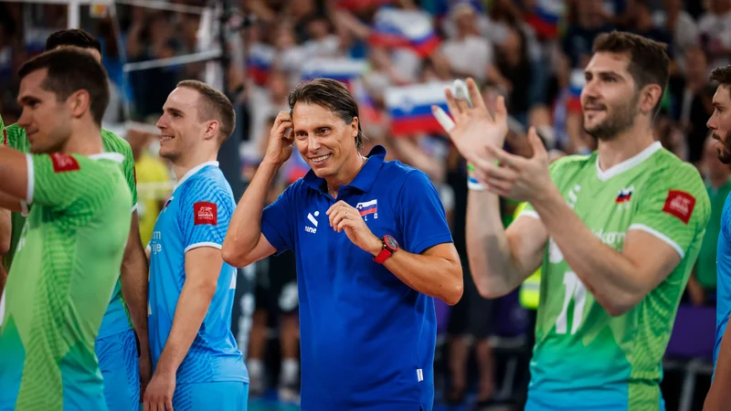 Fotografija: Tudi v Evropi so prepoznali odlično delo slovenskega selektorja Gheorgheja Cretuja, ki je letos osvojil naslov evropskega klubskega prvaka, in ga razglasili za najboljšega trenerja leta 2022. FOTO: OZS