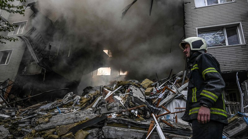 Fotografija: Mesto Bahmut po še enem ruskem napadu FOTO: Juan Barreto/AFP
