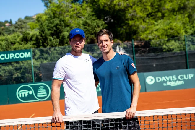 Blaz Kavčič and Aljaž Bedene med nedavnim dvobojem z Estonci v Portorožu. FOTO: Matic Klanšek Velej/Sportida