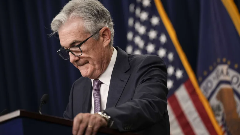 Fotografija: Voditelj Fed Jerome Powell je pred težavnimi odločitvami. FOTO: Drew Angerer/Afp
