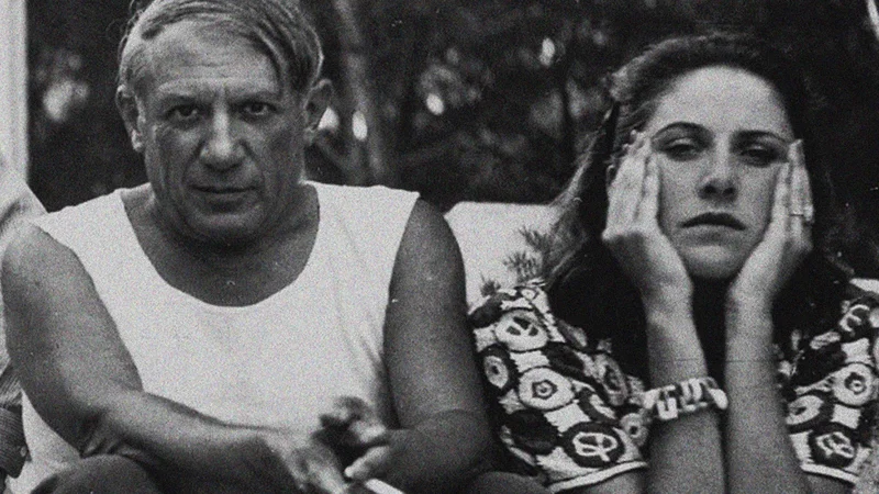 Fotografija: Kaj bi bilo z vsemi temi ženskami, ki smo jim rekli muze, če bi ustvarjale v tem času? Na fotografiji Pablo Picasso in Dora Maar leta 1937 FOTO: arhiv Dela
