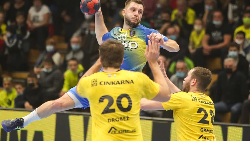 Fotografija: Aleks Vlah je igral, kolikor je bilo potrebno. FOTO: Jan Gregorc/RK Gorenje
