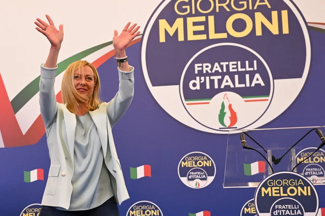 &raquo;Če smo poklicani, da vodimo to državo, bomo to počeli za vse Italijane,&laquo; je Melonijeva povedala v kratkem nagovoru medijev v Rimu. FOTO:&nbsp;Andreas Solaro/AFP
