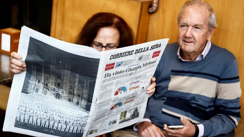 Fotografija: Desnica dobila možnost uvajanja predsedniške republike in spreminjanja ustave. FOTO: Guglielmo Mangiapane/Reuters