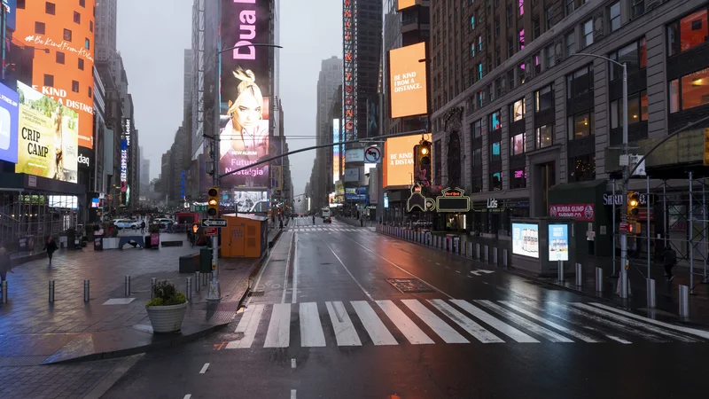Fotografija: Ulice New Yorka so bile med epidemijo popolnoma opustele. Življenje se je sicer vrnilo, mesto pa je ostalo zaspano.
Foto Jonas Gustavsson/Sipa Usa Via Re