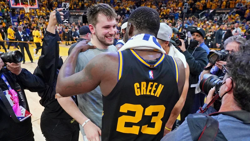 Fotografija: Luka Dončić bo tudi v novi sezoni lige NBA mril visoko. FOTO: Cary Edmondson/Usa Today Sports
