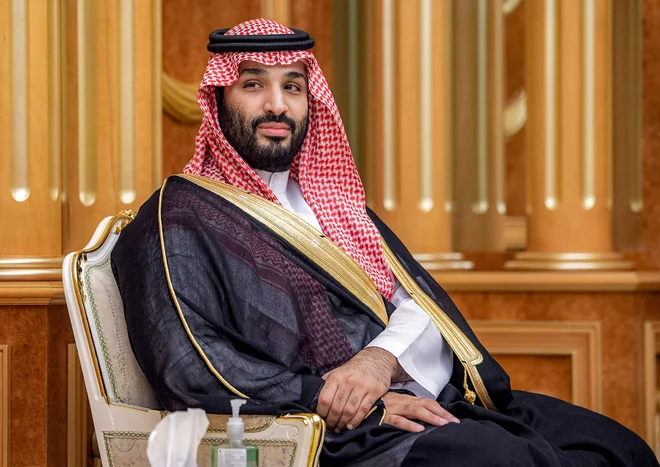 Mohamed bin Salman se je kot novoimenovani premier utrdil na oblasti, še pomembneje pa je, da bo verjetno užival imuniteto kot pritiče državnikom. FOTO: Bandar Al-jaloud/Afp