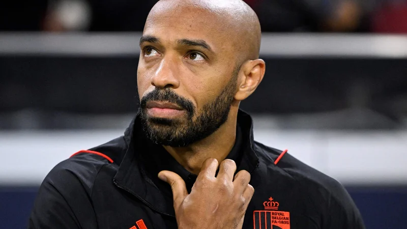 Fotografija: Thierry Henry ni navdušen nad sistemom VAR. FOTO: Laurie Dieffembacq/AFP